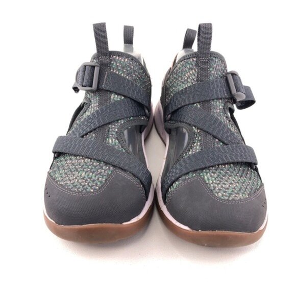 Chaco Odyssey Waterproof Hiking Sandals 9 - Picture 4 of 12